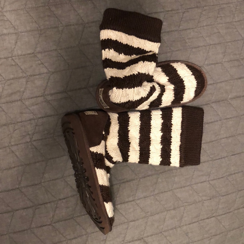 Rare never before worn UGG boots.